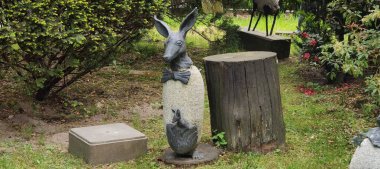 Dünyanın en ünlü simgesine sahip şehrin mezarlığının heykeli.