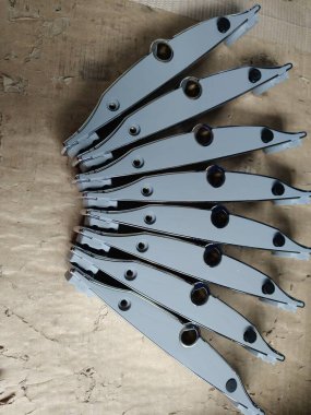 ahşap zemin üzerinde anahtarları kümesi