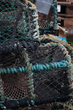 Balık ağlarıyla örülmüş bir balık ağına yakın çekim
