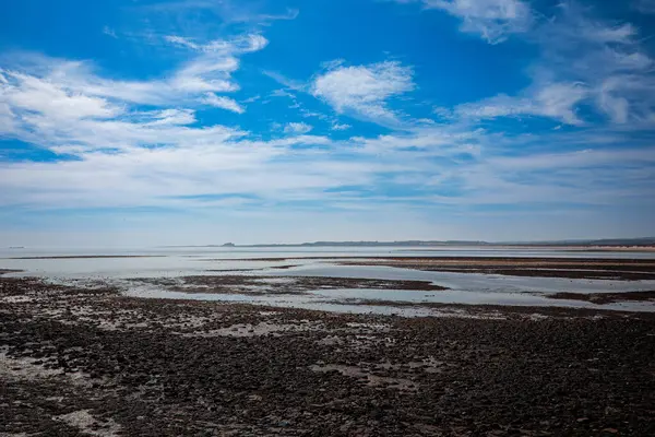 Lindisfarne Kutsal Adası, Nisan 2025 