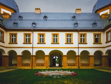 Schloss Seehof, Memmelsdorf, Almanya simetrik avlusu, 6 Temmuz 2025