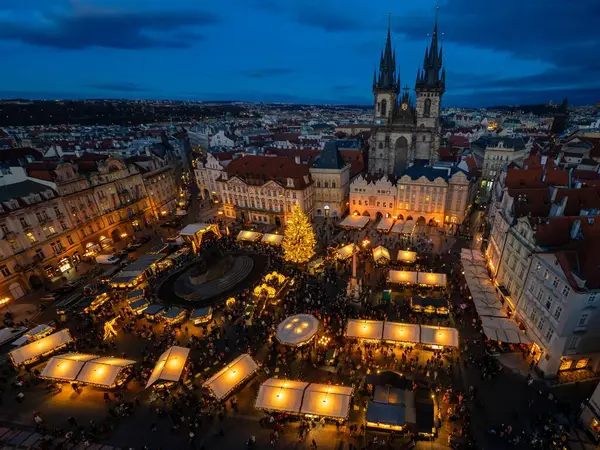 Prag 'da Noel pazarı büyüsü