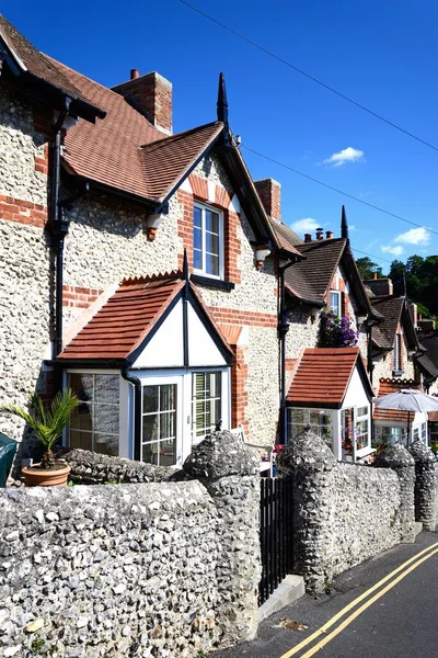 Traditionelle Stadthäuser Entlang Der Common Lane Beer Devon Großbritannien Europa — Stockfoto