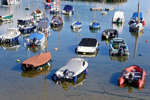 Lyme Regis Reino Unido Septiembre 2022 Barcos Botes Amarrados Puerto — Foto de Stock