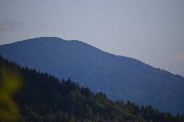 Dağların güzel manzarası