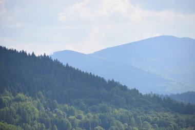 Dağların güzel manzarası