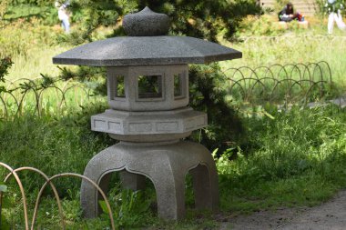 Parktaki eski taş kuyusu