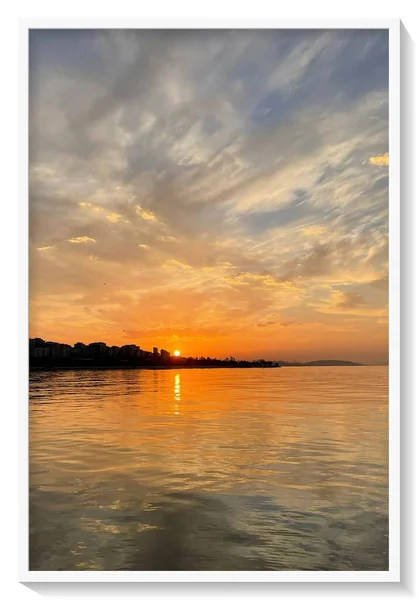 Восход Солнца Драматические Облака Отражения Море — стоковое фото