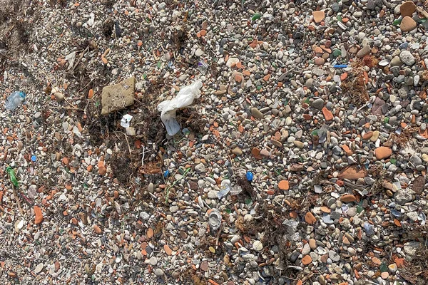 土耳其伊斯坦布尔 2012年12月31日 环境和海洋污染 伊斯坦布尔马尔马拉海沿岸的垃圾和海洋污染 — 图库照片