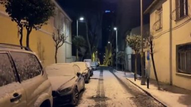istanbul,Turkey.February 8,2023.Snow in Istanbul. Snow view from the streets and avenues in winter in the early morning.