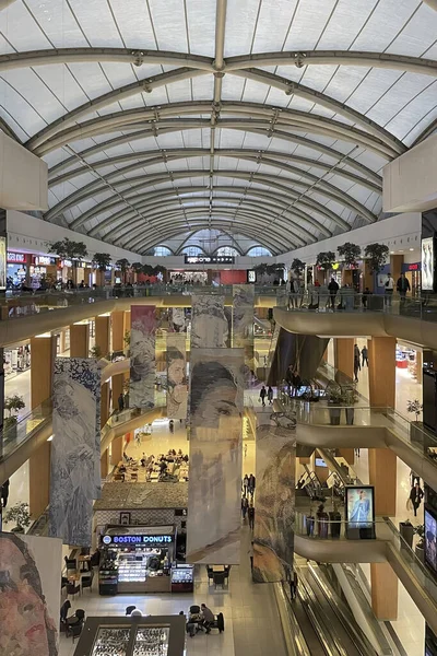 Atakoy Isztambuli Törökország 2023 Március Ataky Aplus Mall Belseje Modern — Stock Fotó