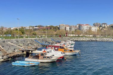 Avcılar, istanbul, Türkiye. 82023. Avclar İlçesi 'nin Marmara Denizi kıyısındaki sahil ve kıyı şeridi şehir hayatından kaçmak, doğayla uyum içinde olmak ve keyifli anlar yaşamak isteyenler için mükemmel bir seçim.. 