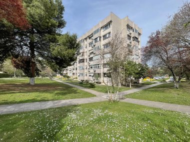 Atakoy, istanbul. İstanbul 'un 19 bin 2023 Atakoy ilçesi, yeşil doğası ve modern binalarıyla. Atakoy ilçesinden görüntüler.