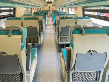 Bakırköy, İstanbul, Türkiye. 9 Mayıs 2023. Türkiye 'de üretilen ilk yerli ve ulusal elektrik treni Bekir yüksek hızlı tren istasyonunda bulunuyor. Elektrik treninden görüntüler.