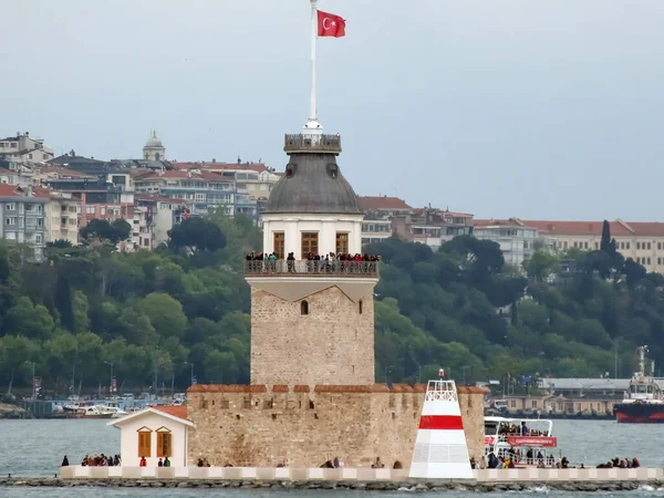 Mayıs 2023 Stanbul Boğazı Ndaki Bakire Kulesi Restorasyondan Sonra Türkiye — Stok fotoğraf