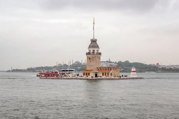 Istanbul Törökország 2023 Május Maiden Tower Bosphorus Strait Istanbul Turkey — Stock Fotó