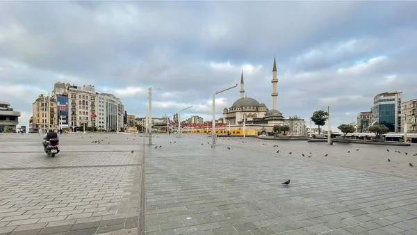Stanbul Türkiye Haziran 2023 Taksim Meydanı Stanbul Canlı Aktivite Merkezi — Stok fotoğraf