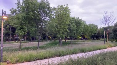 Atakoy, İstanbul, Türkiye. 13 Haziran 2023 Ayamama Yaşam Vadisi İstanbul 'un Atakoy ilçesinde yer alan görkemli bir doğal alan ve dinlenme alanıdır..