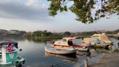 Eyup, istanbul, Türkiye. 11 Temmuz 2023. İstanbul 'u hayal et. Eyüp bölgesindeki Golden Horn kıyısından sabah manzarası..