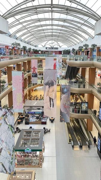 Atakoy Istanbul Turchia Luglio 2023 Luglioa Shopping Center Atakoy Soddisfare — Foto Stock