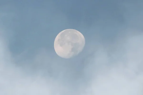 Κλείσιμο Σελήνης Εμφάνιση Των Λεπτομερειών Της Σεληνιακής Επιφάνειας Νύχτα Πανσέληνος — Φωτογραφία Αρχείου