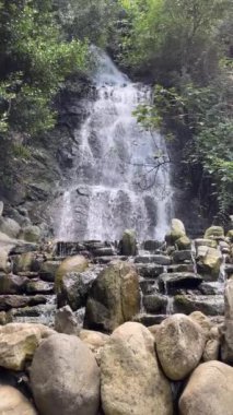 Beykoz, istanbul, Türkiye. 16.2023.Hidiv Grove. İstanbul 'un Gizli Cenneti ve Hidiv Sarayı' nın Tarihi Görkemi. Osmanlı İmparatorluğunun Zengin Tarihi 'ni keşfedin. İstanbul' un İstanbul tarafındaki İstanbul Boğazı..