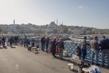 İstanbul Tarih Yarımadası, 20 Ekim 2023 Avrupa ve Asya kıtaları arasındaki rüya şehir. İstanbul Tarihi Yarımadası. Binlerce yıllık mirası keşfet ve tarihte bir yolculuğa çık. Eşsiz Bir Turistik Deneyim. 
