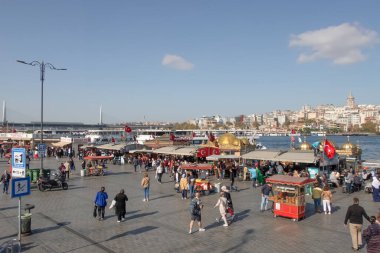 İstanbul Tarih Yarımadası, 20 Ekim 2023 Avrupa ve Asya kıtaları arasındaki rüya şehir. İstanbul Tarihi Yarımadası. Binlerce yıllık mirası keşfet ve tarihte bir yolculuğa çık. Eşsiz Bir Turistik Deneyim. 