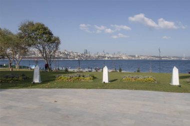 İstanbul Tarih Yarımadası, 20 Ekim 2023 Avrupa ve Asya kıtaları arasındaki rüya şehir. İstanbul Tarihi Yarımadası. Binlerce yıllık mirası keşfet ve tarihte bir yolculuğa çık. Eşsiz Bir Turistik Deneyim. 