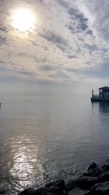 Moda, istanbul, Türkiye. 31 Aralık 2023.Tatil Köyü ve İstanbul.Moda bölgesi. Marmara deniz kıyısındaki tarihi Moda rıhtımının manzarası..