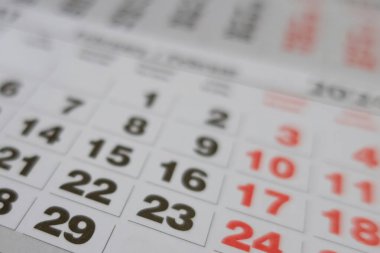 Takvim sayfasını kapat. 29 Şubat konsepti.