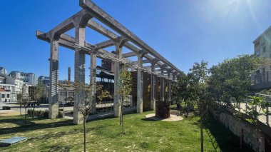 Türkiye 'nin İstanbul kentinde kömür gazı üreten bir gaz fabrikası olan Kadıykoy, istanbul, Türkiye. Bugün 10,2024.Hasanpasa Gazhanesi olarak biliniyor. 1892 'de inşa edilen bina 2021' de bir sanat, kültür ve teknoloji müzesi haline getirildi..