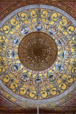 Kuzey Makedonya. 24 Nisan 2024 Kuzey Makedonya 'nın Tarihi Zenginliği ve Turistik Çekimi. Keşfedilmeyi bekleyen bir Balkan Hazinesi. Muhteşem Kuzey Makedonya 'yı keşfeden. Geçmiş ve Canlı Turistik Mucizeler Arasında Bir Yolculuk.