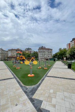 Bakırköy, İstanbul, Türkiye. 3 Mayıs 2024. Dadyan kamu parkı İstanbul Bakırköy Belediyesi 'nin kamu kullanımına açıldı..