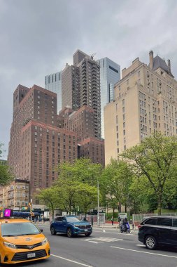 New York, ABD. 7 Mayıs 2024 Kültür, Sanat ve Eğlencenin Kalbinde Büyüleyici Şehir Macerası. Hiç Uyumayan Şehir. Tarih, Modernite ve Sonsuz Keşifler şehrine Seyahat. Dinamik Yaşamın Merkezi. New York.