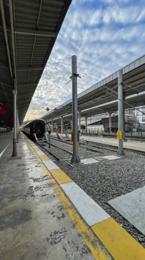 Sirkeci, İstanbul, Türkiye. 6 Haziran 2024 Doğu Ekspresi, Sirkeci Tren İstasyonuna Döndü. Uzun bir süre sonra, Doğu Ekspresi Sirkeci Tren İstasyonuna Büyüleyici Dönüşler Yaptı.. 