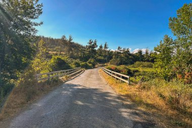 Gelibolu 'dan doğa manzarası, tarihi ve doğal güzellikleriyle ünlüdür..