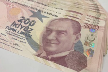 Türk Lira Banknotes.200 TL 'lik Atatürk portresi. Mustafa Kemal Atatürk' ün portresinin yer aldığı Türkiye Cumhuriyeti Merkez Bankası tarafından yayınlanan 200 lira banknotun yakın plan resmi.