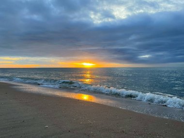 Sabahları deniz ve sahil
