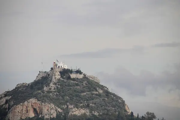 Atina 'daki Tepedeki Şapel