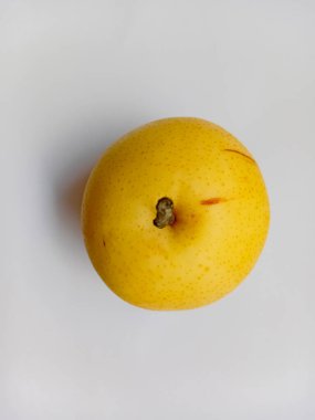 armut meyvesi beyaz arkaplanda izole.