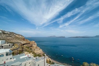 Santorini 'de inanılmaz bir gökyüzü ve manzara var. Yüksek kalite fotoğraf