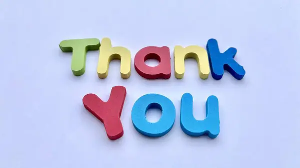 Beyaz Arkaplanda Renkli Teşekkür Mesajı