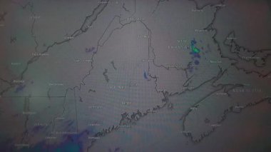 Canlandırılmış hava haritası Maine ve New Brunswick üzerinde yağış gösteriyor. Sabit kamera, harita görünümü.