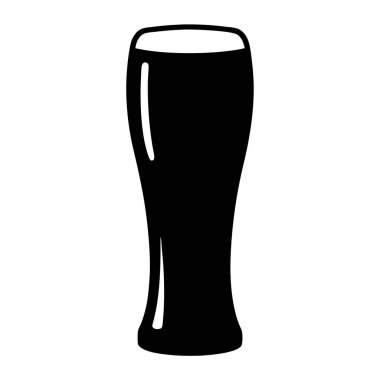 Beyaz arka planda izole edilmiş dolu bir bira bardağının silüeti.