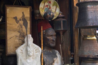 Mısır, Kahire 'deki şehir caddesi manzarası. 15 Nisan 2019