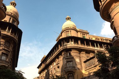 19. yüzyıldan 20. yüzyıla kadar Mısır 'ın Kahire şehir merkezinin güzel Avrupa tarzı mimarisi.