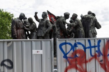 Sofya, Bulgaristan. 21 Haziran 2025. Sofya 'nın orta kesimindeki Sovyet Ordusu Anıtı, Bulgar başkentine giren Kızıl Ordu' nun anısına inşa edildi.. 