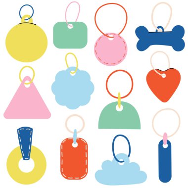 Yuvarlak şekilli bir künye seti. Kişisel evcil hayvan madalyonu. Üzerinde adres ve kedi ve köpekler için isim yazan bir etiket..