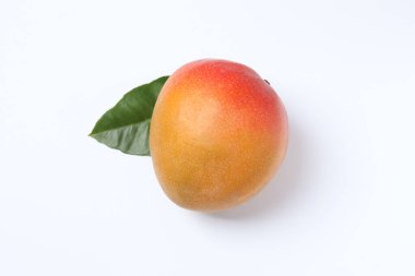 Olgun taze mango meyve